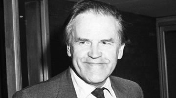 Sir Robert Armstrong